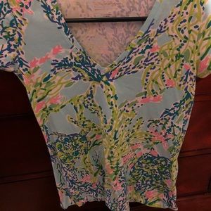Lilly Pulitzer Michelle V-neck! Worn maybe once